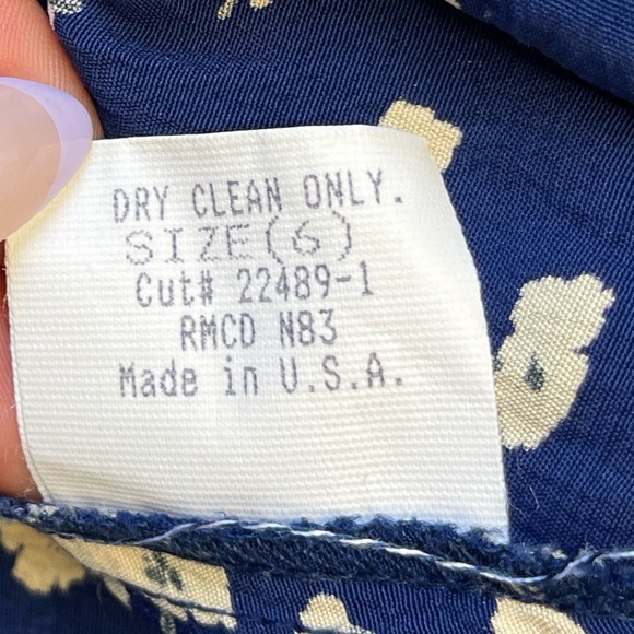 Laundry by Shelli Segal Navy Blue Floral Mini Dress Fit & Flare Short Sleeve 6 - Picture 12 of 13